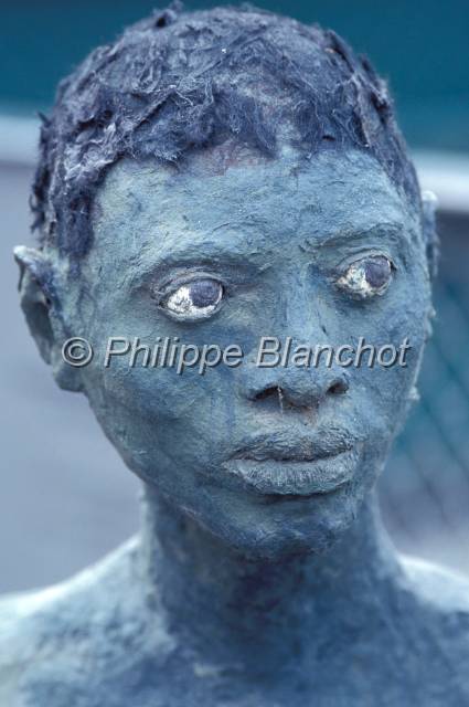 ousmane saw 19.JPG - Exposition Ousmane SawPasserelle des Arts, Paris juin 1999